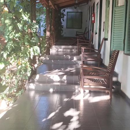 Pousada Do Ipe Goias Exterior photo